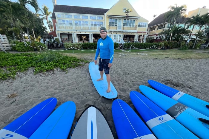 Clase de surf en grupo en Maui Lahaina