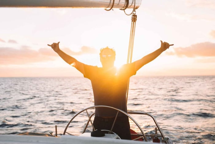 Maui: Sunset Sailing Cruise from Ma'alaea Harbor