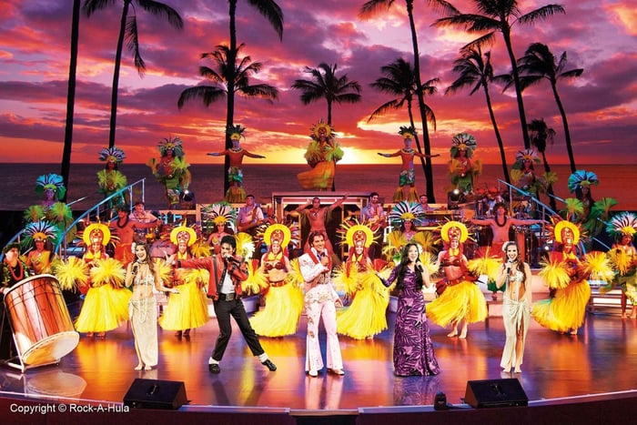 Waikiki: Luau e buffet com espetáculo opcional de Rock-A-Hula