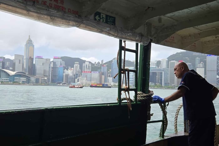 HK: navega en el ferri Star hasta la vista del millón de dólares y tour por el centro