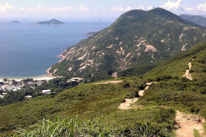 Hong Kong: Dragon's Back Hike