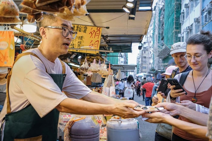 香港：九龍の地元市場と食文化ウォーキングツアーをご覧ください