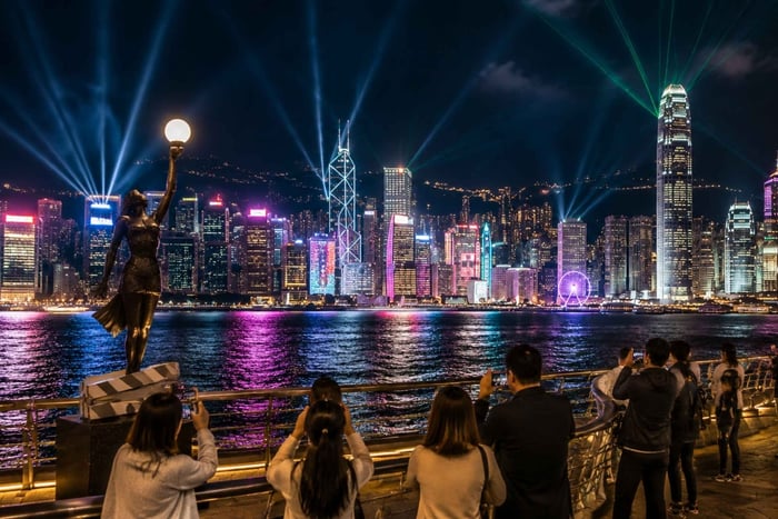 Hongkong: Aftentur i Victoria Harbour og Symphony of Lights