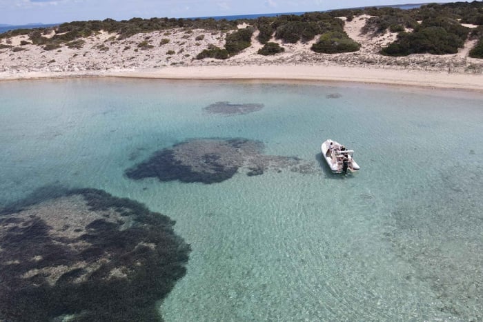 Tutustu Formenteraan: venekierros pysähdyksineen Santa Eulaliasta