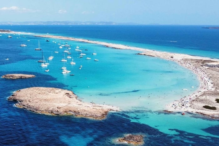 Figueretas Round-Trip Transfer to Formentera