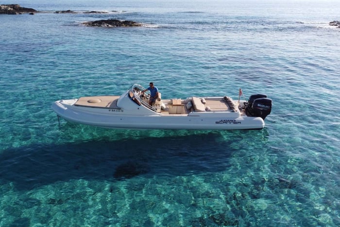 Ibiza ja Formentera: 8 tunnin yksityinen venekierros