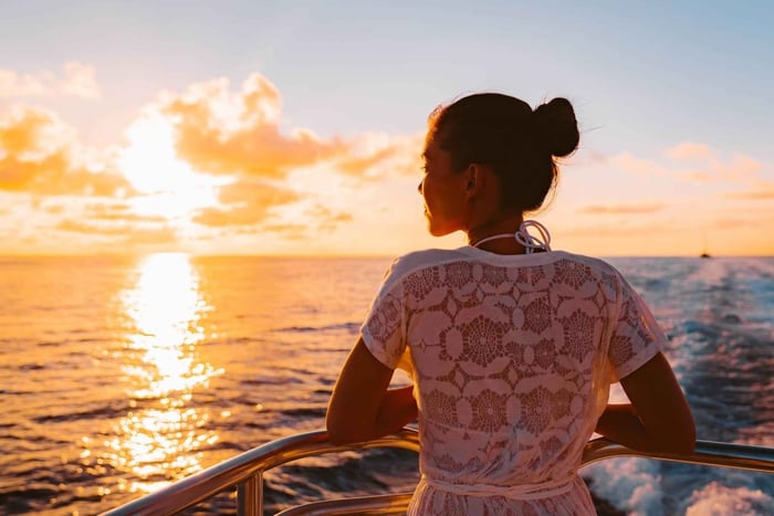 Sunset Private Sailboat with Tapas & Open Bar