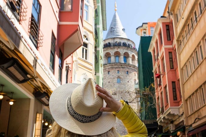 Galata Tower, Pera & İstiklal Street Walking Tour