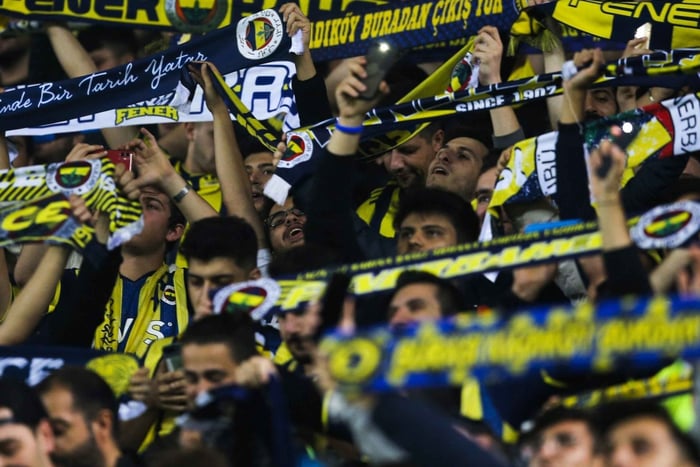 Istambul: Desfruta de uma experiência de dia de jogo de futebol com o Local