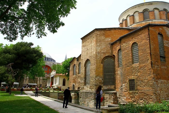 Istanbul: ingresso salta-coda al Museo di Santa Irene