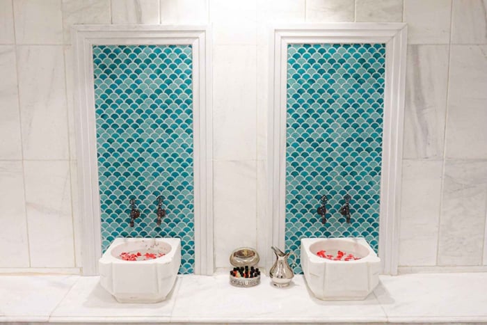 Istanbul (Taksim): Traditional Turkish Bath Experience