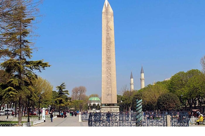 Low Budget: Best Of Istanbul Walking Tour
