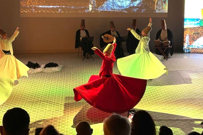 Istanbul : billet pour le spectacle de derviches tourneurs