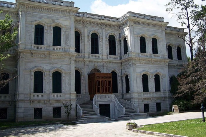 Palacio de Yildiz: entrada sin colas y audioguía