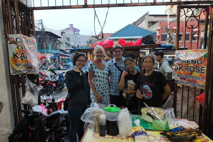 Chinatown, Old Batavia, and City Center Tour