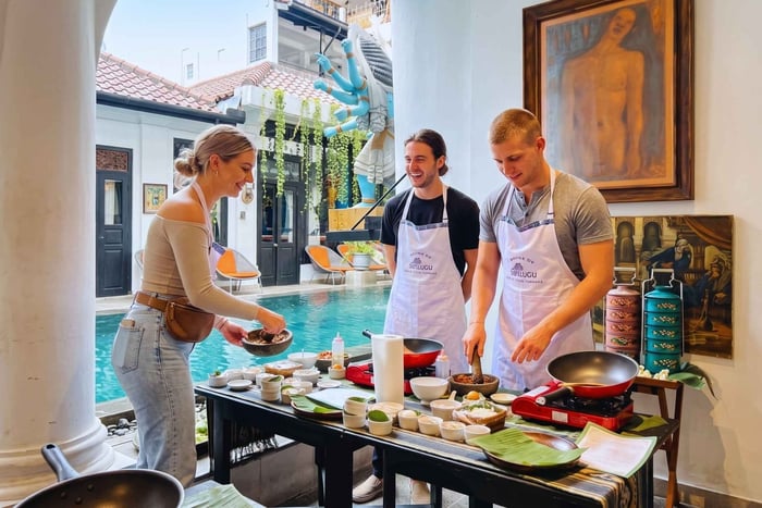 Tour im House of Tugu mit Kochkurs und Getränk