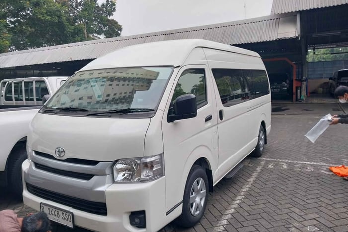 Jakarta Airport Transfer for Small/Big Group