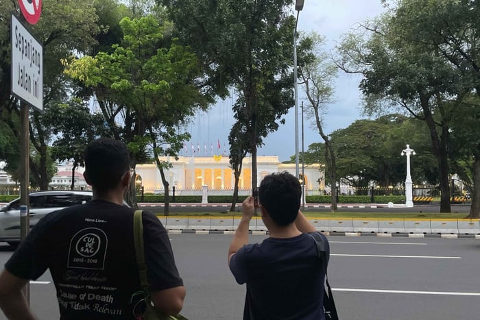 Jakarta Social och politisk promenad