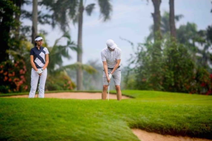 Jakarta: Sunrise Golf Experience at Pondok Indah w/ Transfer
