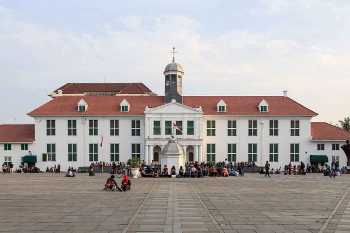 Yakarta: visita a museos, Chinatown y monumentos coloniales
