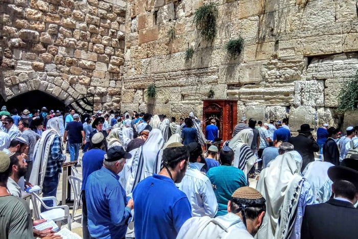 Jerusalem: Old City Private Walking Tour of Religious Sites