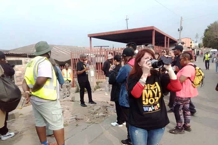 Alexandra Township Tour: Walking or Walk & Drive Experience