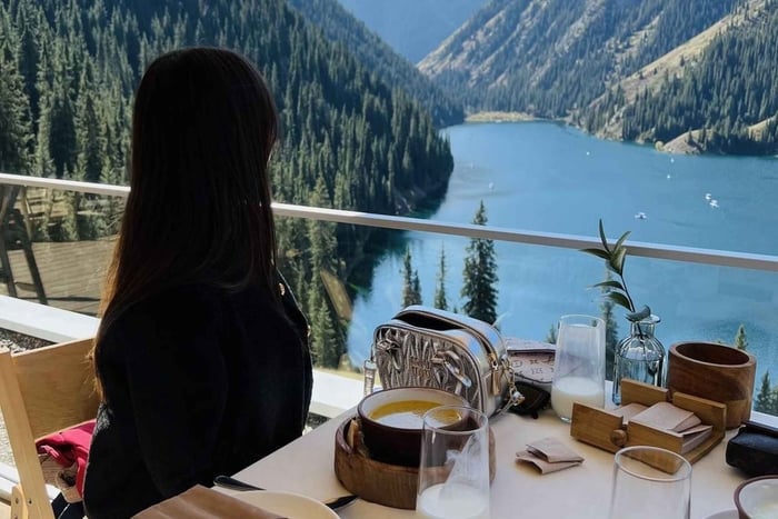 Almaty: Todagers privat tur til Kolsai, Kaindy og Charyn-juvet