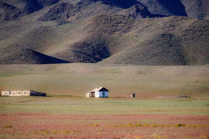 Almaty 3-Day Private Tour: City, Lakes & Canyon
