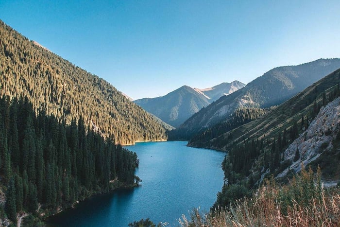 Almaty: Charyn Canyon & Kolsai Lakes Private Day Trip