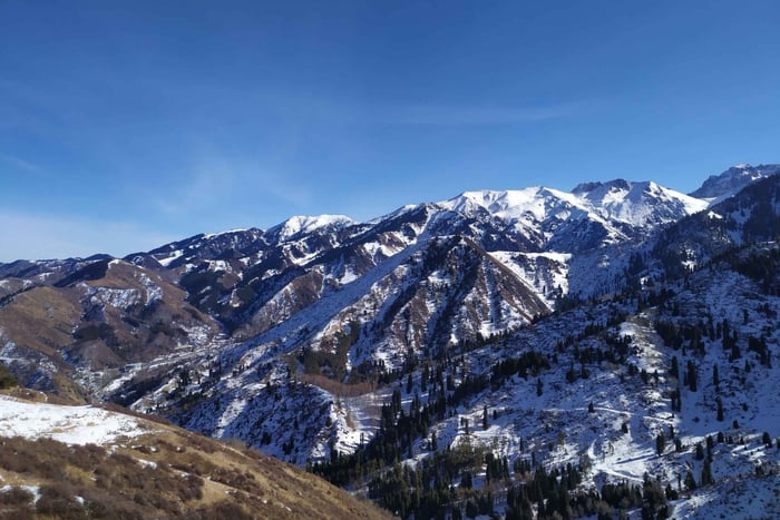 Almaty moderate hiking: Unusual route to Kok Zhailau