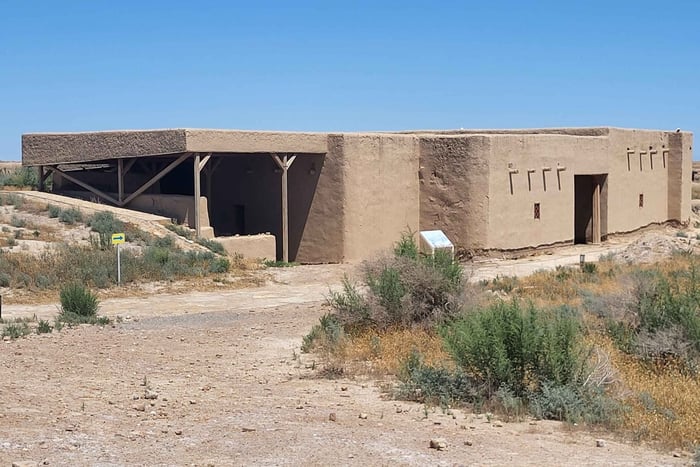 From Turkistan: Arystan Bab, Otrar & Sauran Day Trip