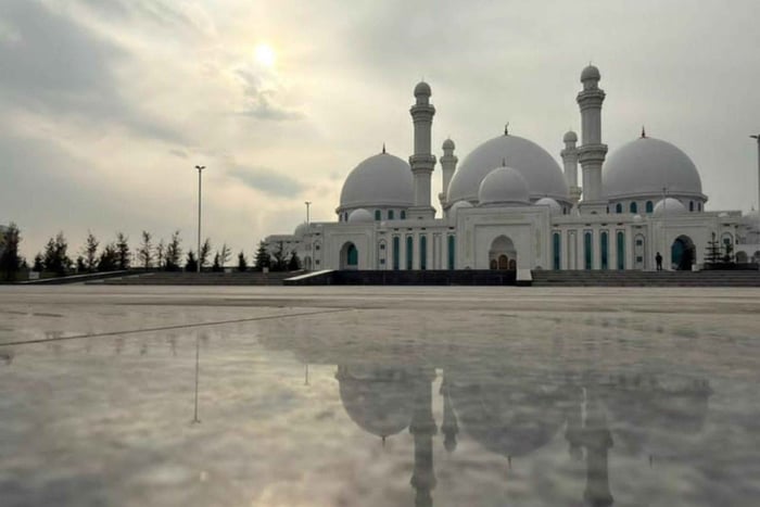 Shymkent: tour privado de la ciudad en coche con guía local