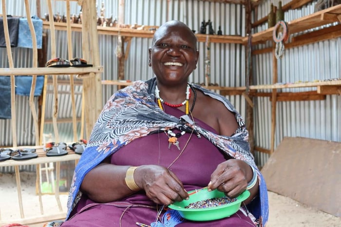 Diani: Maasai Jewelry-Making Workshop with Artisans