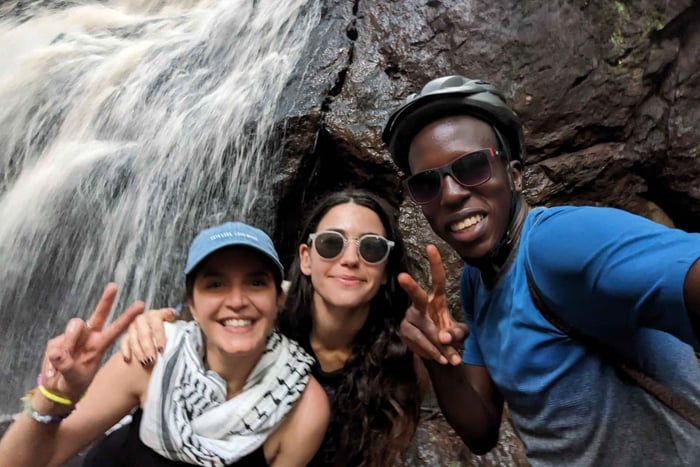 Forêt de Karura : Visite à pied avec la nature et les chutes d'eau.