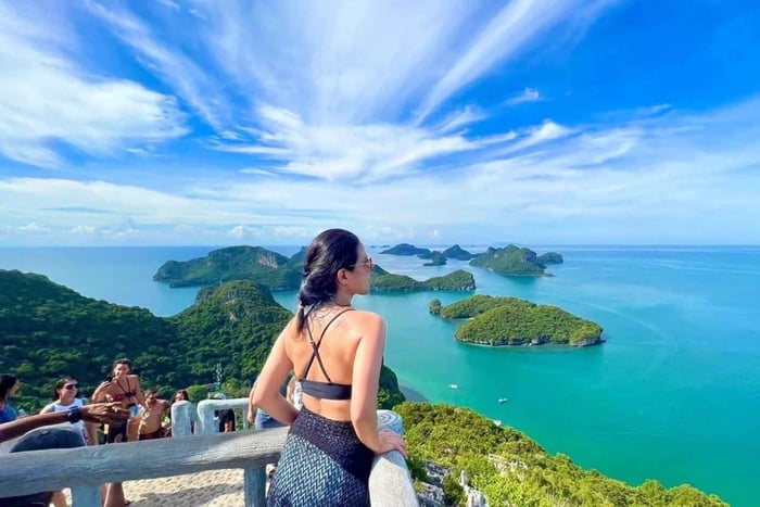 Passeio de Lancha ao Parque Nacional Mu Ko Ang Thong com Almoço