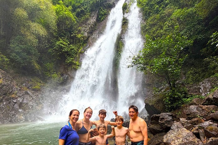 From Khao Lak: Full-Day Khao Sok Tour with Bamboo Rafting