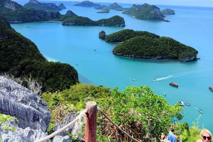 Koh Samui : Speed Boat to Angthong National Park (42 Island)