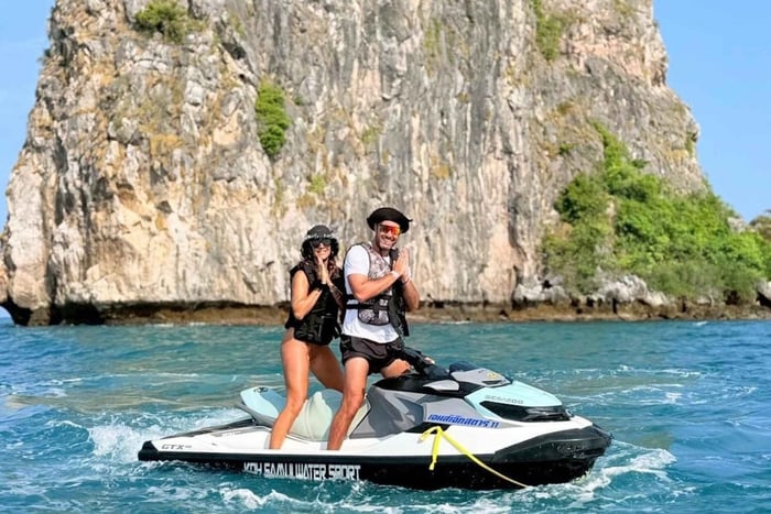 Morning Jetski Tour, Pig Island & Five Islands