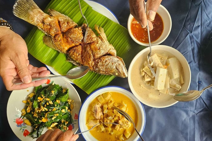 Samui Suppers Food Tour with 15+ Tastings