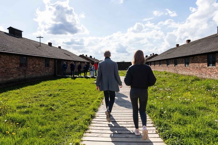 Krakova: Auschwitz-Birkenaun opastettu kierros
