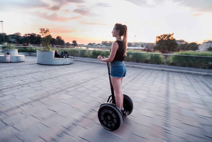 Capture the Magic: 1-Hour Segway Rental with Photosession