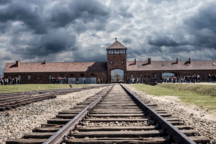 From Krakow: Auschwitz-Birkenau Memorial Private Tour