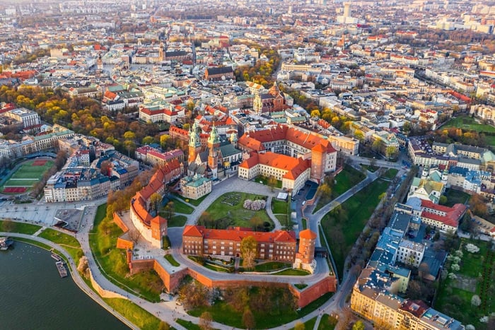 Vanuit Wenen: dagtour naar Krakau met het Kasteel van Wawel en Kazimierz