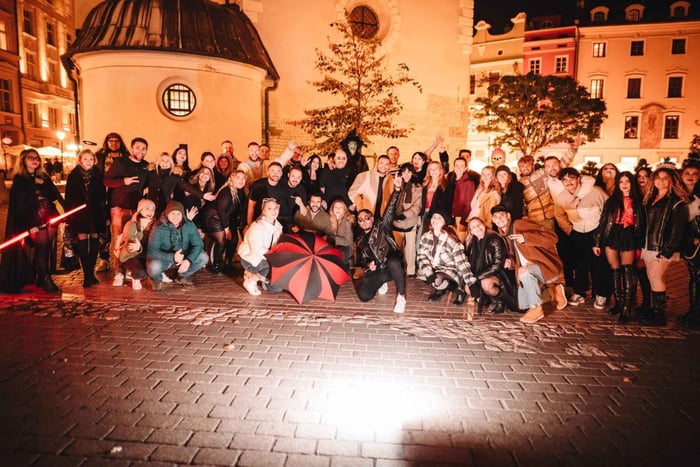 Krakau: Halloween-pub- en clubcrawl met 1 uur onbeperkt drank