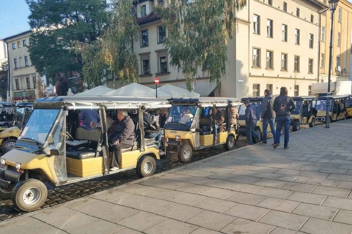 Kraków: Dzielnica Żydowska i Ghetto Sightseeing Golf Cart Tour