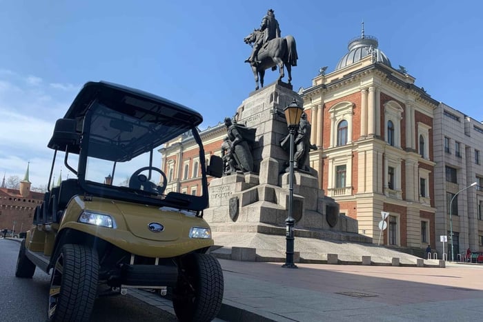 Krakow: Old Town City Sightseeing Tour Eco Buggy Golf Cart