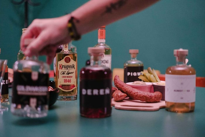 Cracovie : Dégustation de vodka dans un bar caché