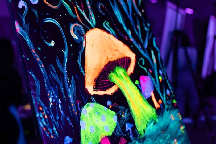 Neon Paint - Painting and Wine in the Dark in Krakow