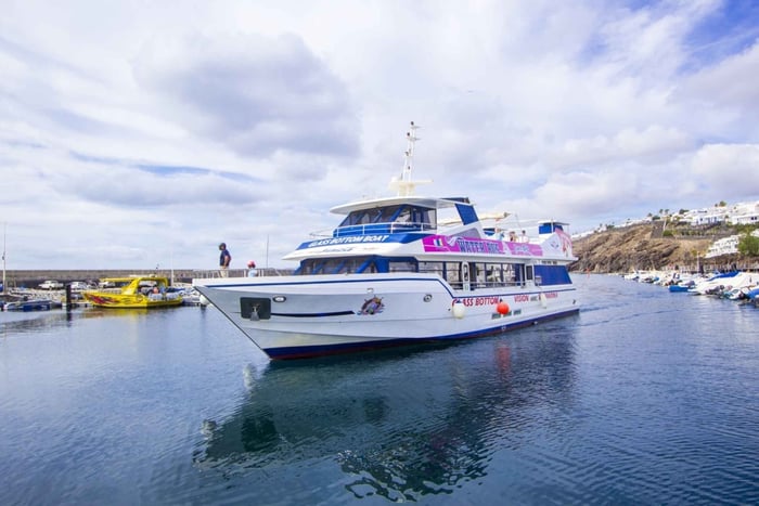Lanzarote: Puerto del Carmen & Puerto Calero Boat Transfer