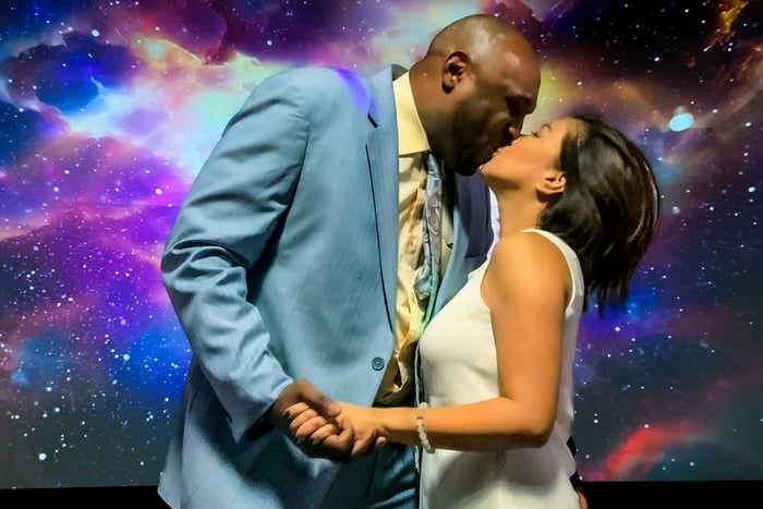 Matrimonio nello spazio cosmico + fotografia spettacolare